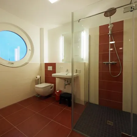 Villa Vier-winde-villa Mit Eigenem Schwimmbad *
